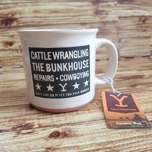 Yellowstone Bunkhouse Ceramic Mug 20 oz Paramount Dutton Ranch Cream NWT